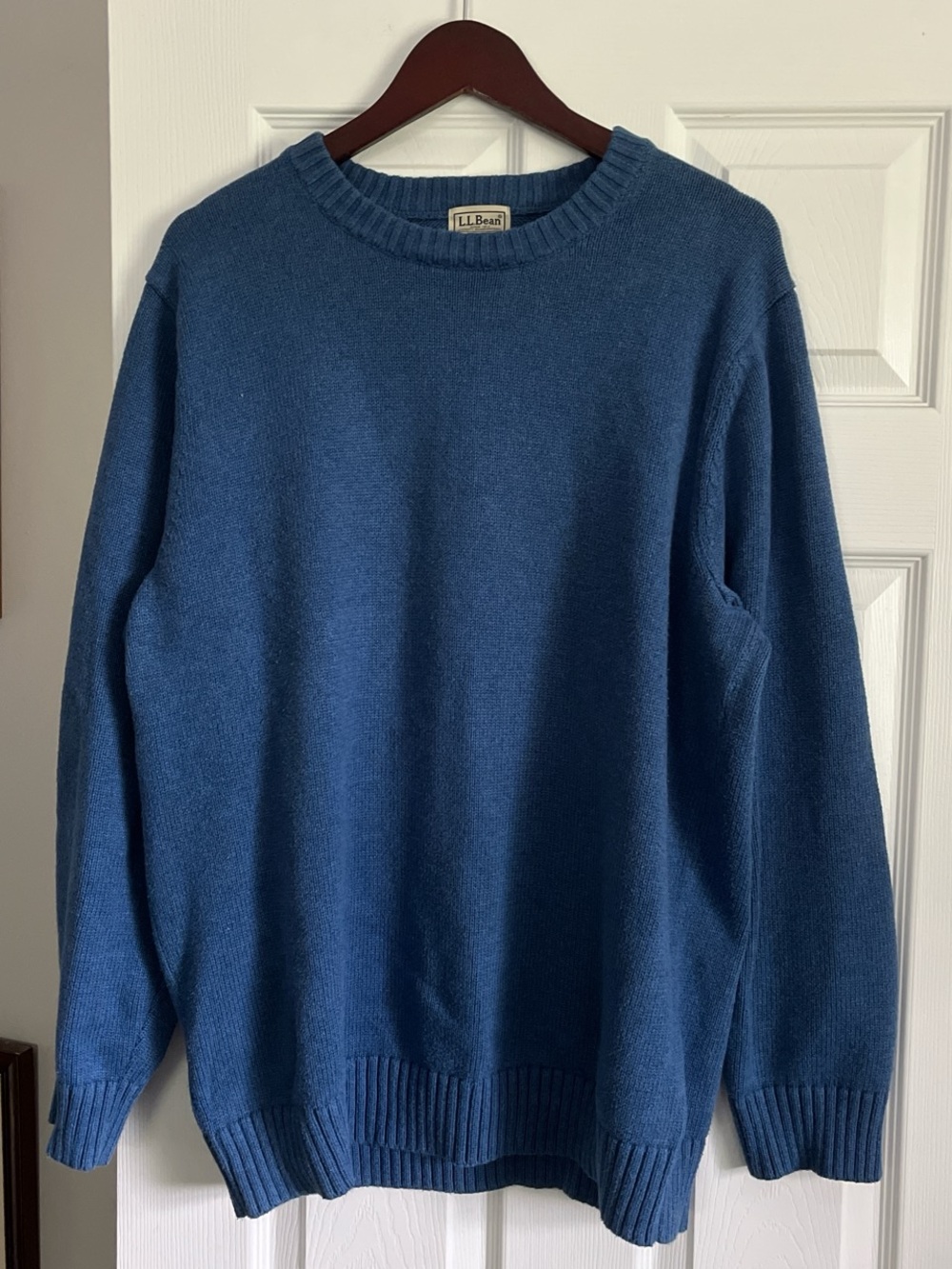L.L. Bean Men's Crewneck cotton knit Sweater in Slate Blue